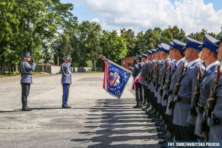 Święto Policji w kieleckim Oddziale Prewencji Policji