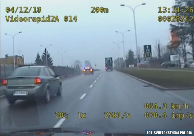 Policyjna asysta w drodze na świat