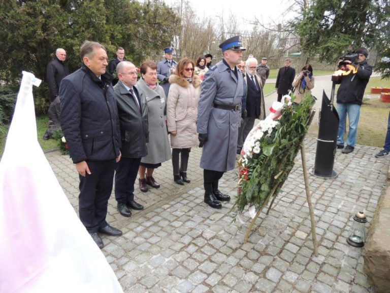 Uczcili pamięć pomordowanych