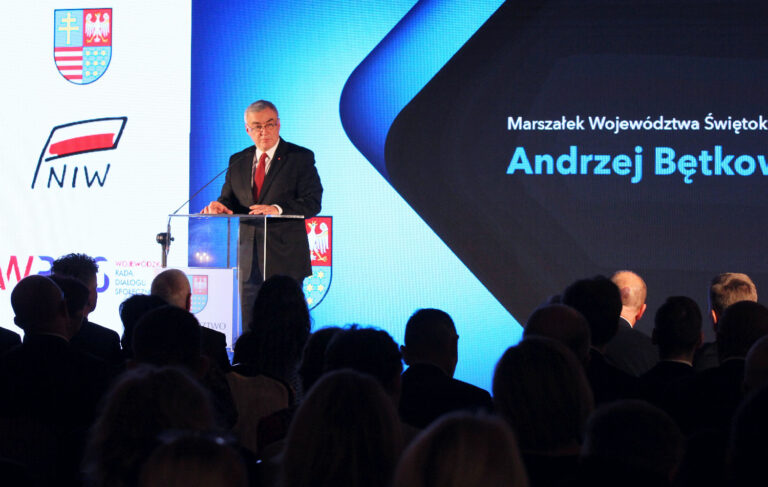 ” Państwo musi tworzyć warunki dla aktywności obywatelskiej” – za nami I Świętokrzyski Kongres Organizacji Pozarządowych