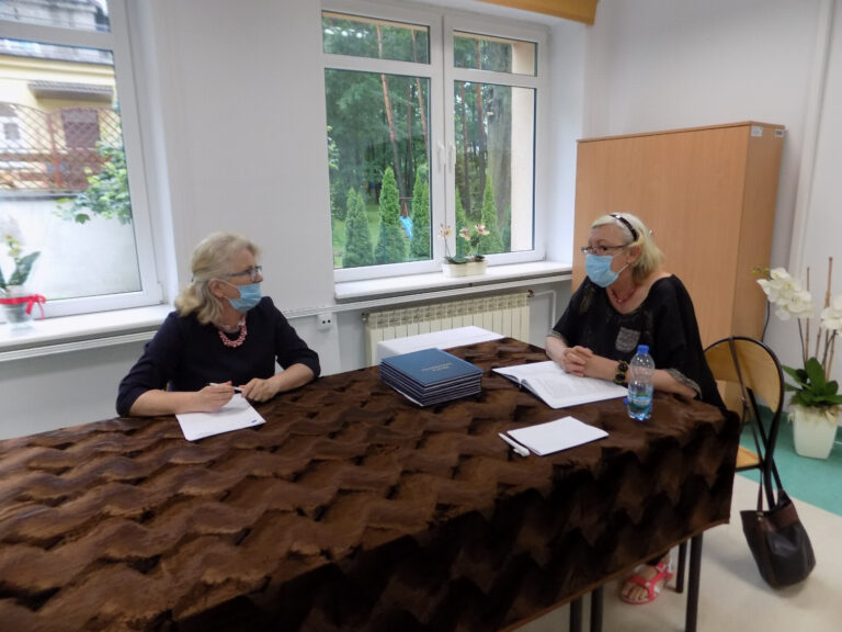Egzamin dyplomowy w Kolegium Pracowników Służb Społecznych