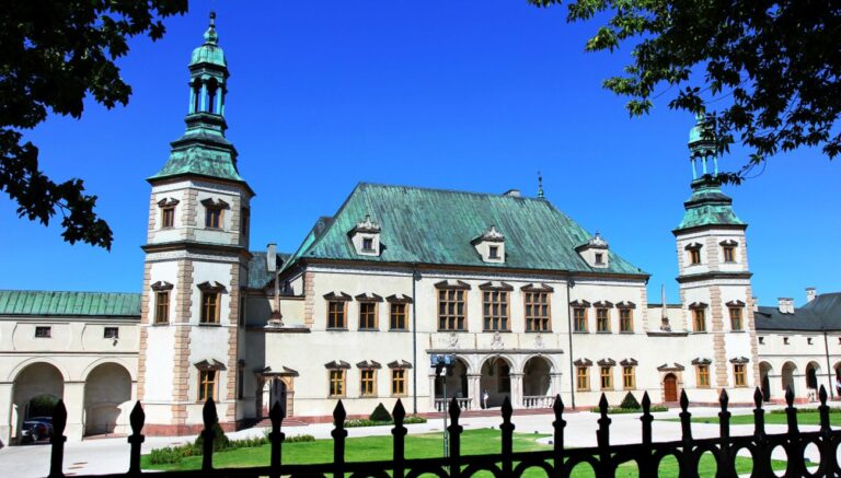 Lato w Muzeum Narodowym: online i w realu
