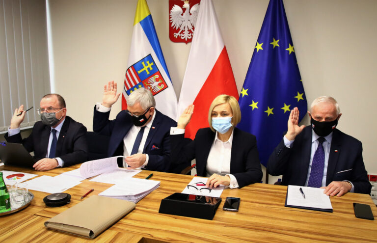Działania kulturalne ze wsparciem samorządu województwa