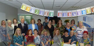 Niezwykłe spotkanie pisarek i czytelników w bibliotece w Samsonowie