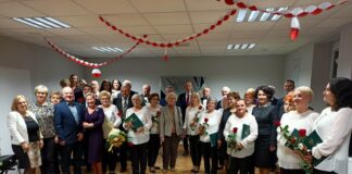 „Muzyczne barwy jesieni – od pieśni legionowej do tanga – piękny koncert w Samsonowie za nami