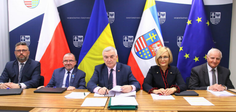 Komputery i mieszkania socjalne dla uchodźców