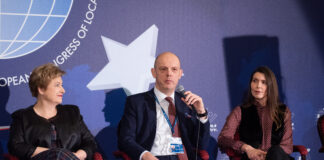 O polityce senioralnej w samorządach dyskutowali podczas VIII Europejskiego Kongresu Samorządów w Mikołajkach