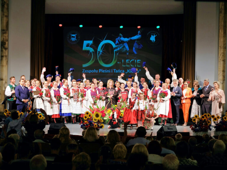 Koncert jubileuszowy Zespołu Pieśni i Tańca “Kielce”