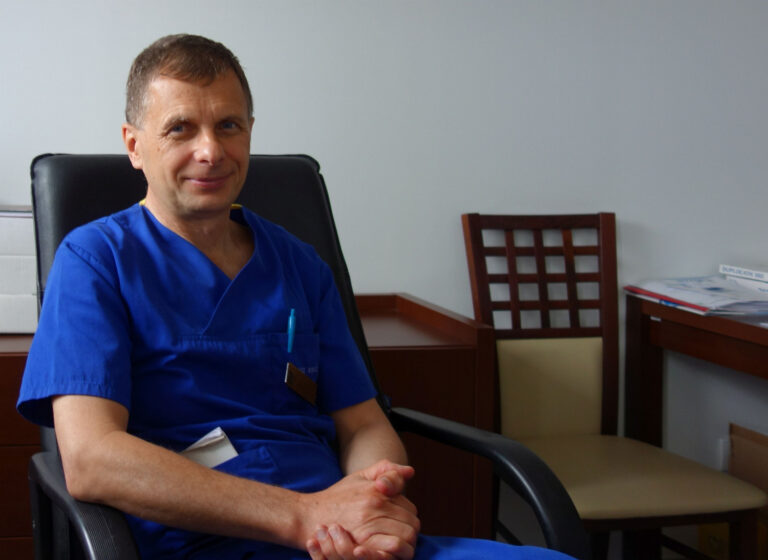 “Wielka iskra nadziei”. Rozmowa z dr n. med. Jackiem Bickim