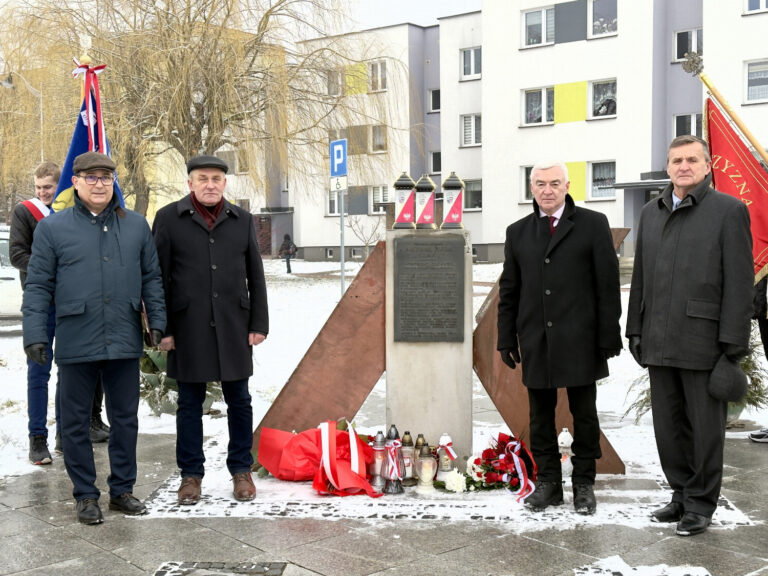 Uroczystości z okazji Narodowego Dnia Pamięci Żołnierzy Armii Krajowej w Skarżysku – Kamiennej