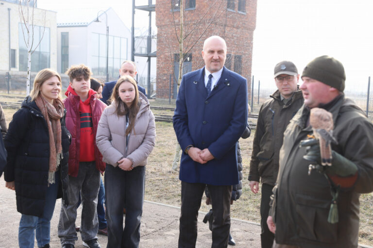 Warsztaty dla młodzieży w Ośrodku Edukacji Przyrodniczej w  Umianowicach