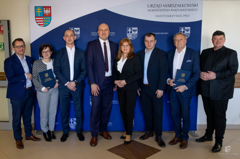 Ponad 1,5 mln zł na sport w regionie! Umowy na wsparcie i rozwój kultury fizycznej podpisane