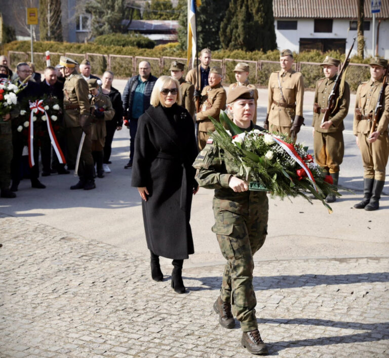 Upamiętnili 81. rocznicę mordu na mieszkańcach Bielin 9 marca 1944 r.