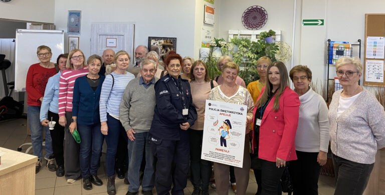 Dzień Bezpiecznego Internetu w Klubie Seniora w Kielcach