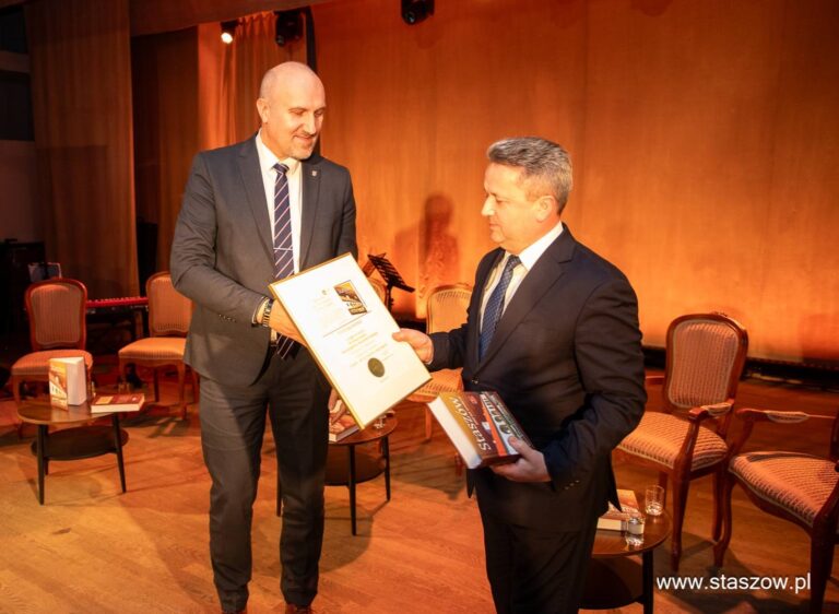 Uroczysta promocja monografii „Staszów – 500 lat tradycji. Dzieje miasta”