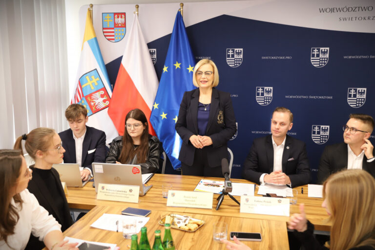 Młodzieżowi radni będą obradować w Staszowie