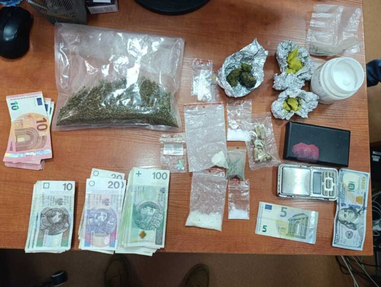 Kieleccy policjanci zabezpieczyli znaczą ilość narkotyków