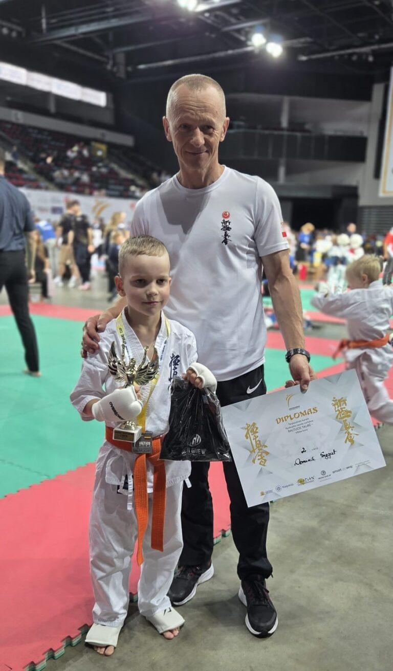 Klub Karate Morawica i Piekoszów z 16 medalami na turnieju Baltic Cup 2025