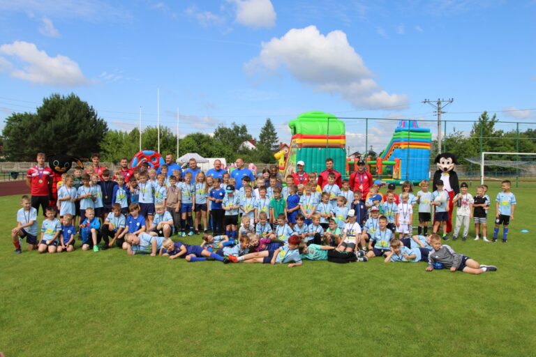 Sportowo-integracyjny festyn na zakończenie sezonu piłkarskiego KS Moravia
