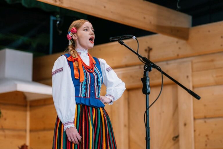 Agata Korban laureatką II miejsca na 59. Sabałowych Bajaniach w Bukowinie Tatrzańskiej