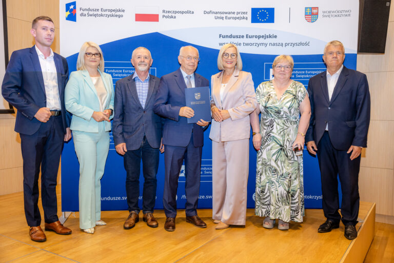 W Bilczy powstanie świetlica wiejska – podpisano umowę na dofinansowanie!