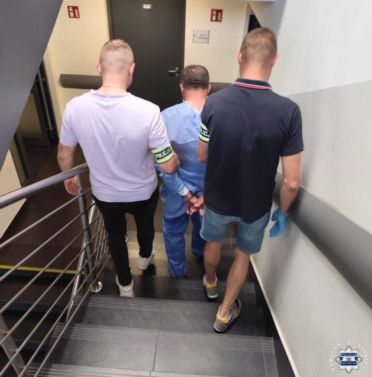 Usiłował zastrzelić żonę z broni palnej