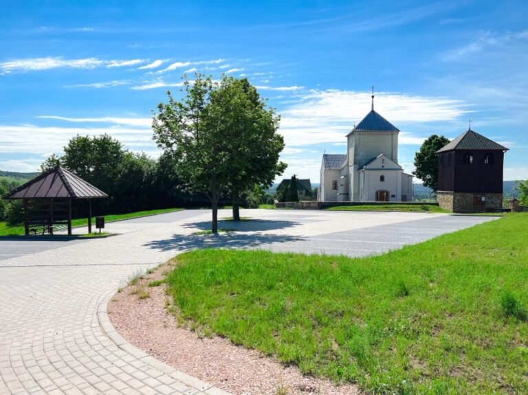 Cykl fotografii ˝Nasza urokliwa Mała Ojczyzna˝ – Kościół parafialny pw. Narodzenia NMP w Bolminie