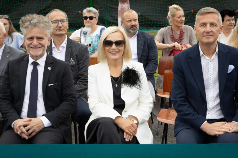 Nowy rok Szkolny 2025/2026 w Zespole Szkół Elektrycznych rozpoczęty