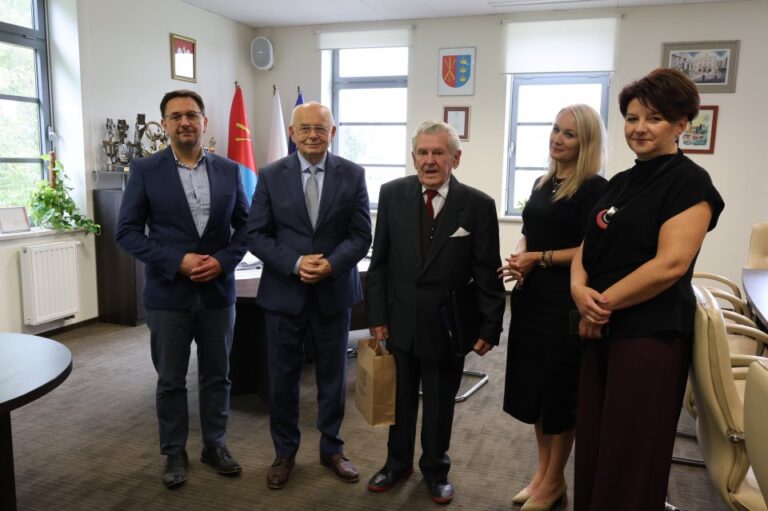 Józef Głuszek laureatem Nagrody im. Tadeusza Włoszka