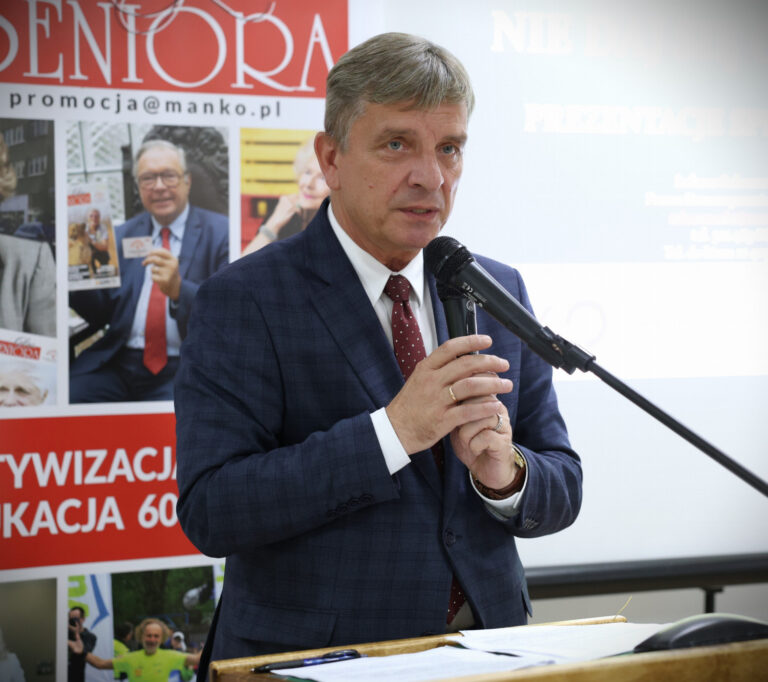 Inauguracja Programu “Gmina Przyjazna Seniorom– Ogólnopolska Karta Seniora” w Smykowie