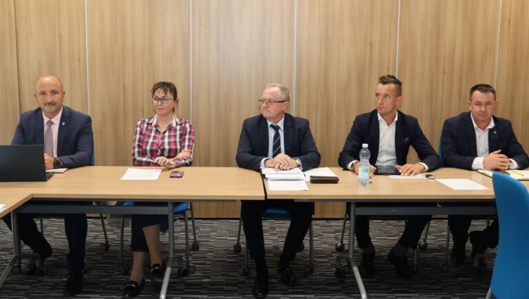 Komisja dróg przed sesją
