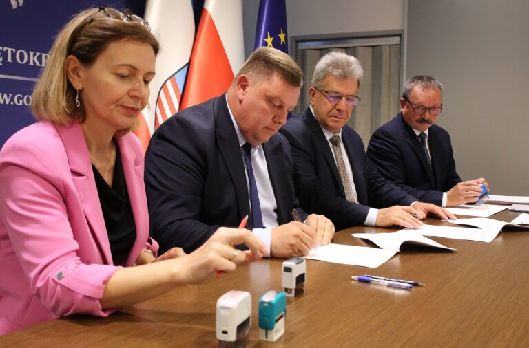 Nowy sprzęt dla OSP i służb kryzysowych w gminie Strawczyn. Pozyskano wysokie dofinansowanie