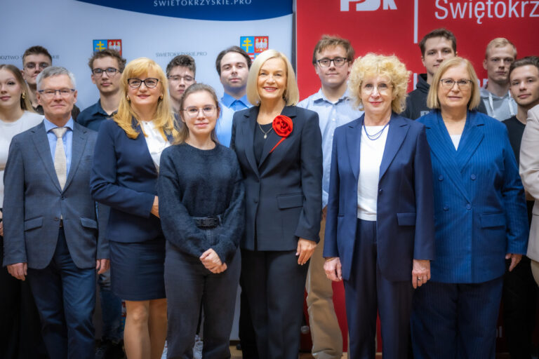 Rozpoczyna się nabór wniosków na stypendia dla świętokrzyskich studentów i uczniów