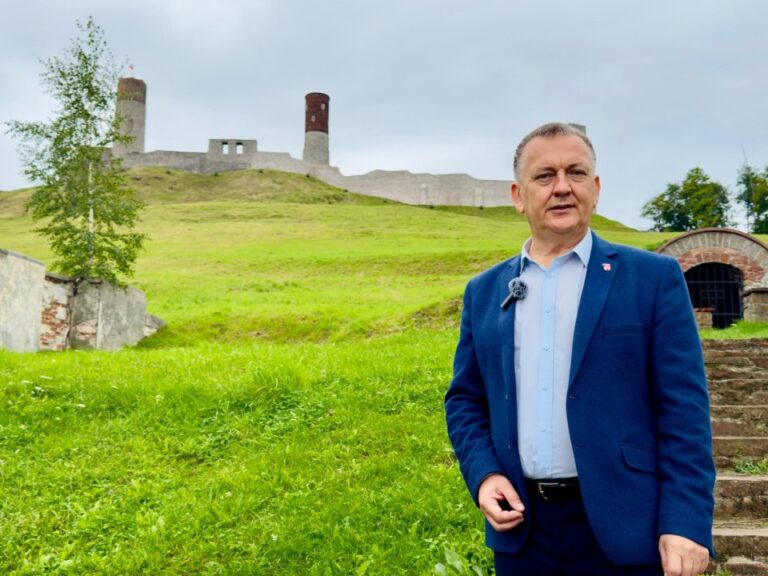Gmina Chęciny dba o dziedzictwo – renowacja murów Zamku Królewskiego dobiegła końca, warownia została należycie zabezpieczona i zyskała nowy blask