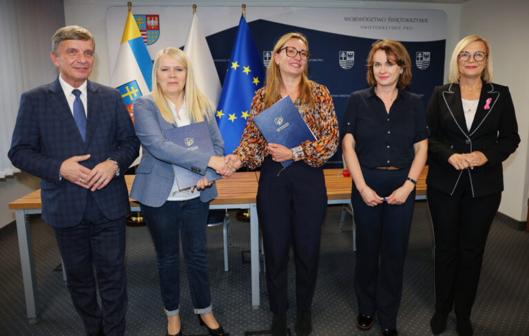 Zwiększamy bezpieczeństwo na świętokrzyskich drogach! Inwestycja na drodze wojewódzkiej łączącej Kielce ze Staszowem