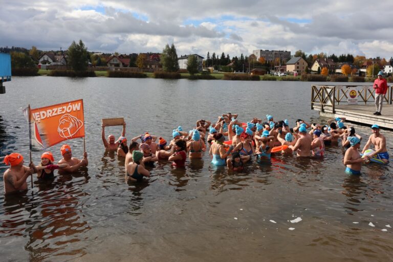 Sezon morsowania nad zalewem w Morawicy oficjalnie rozpoczęty!