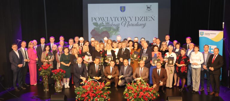 Powiatowy Dzień Edukacji Narodowej – Święto Ludzi, którzy kształtują przyszłość