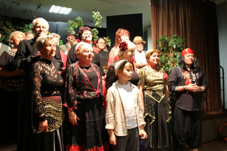 Cygański tabor prosto z Brzezin przybył do Morawicy