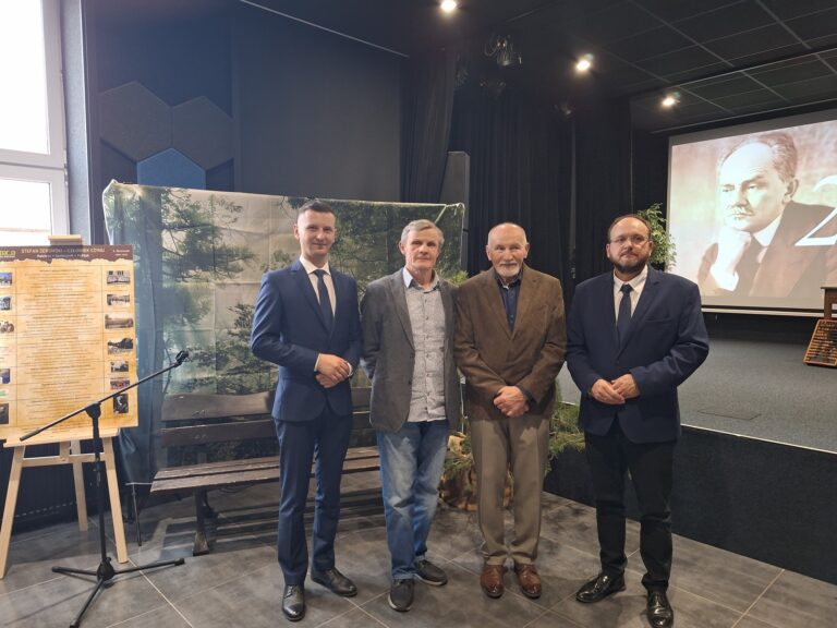 „Stefan Żeromski – syn świętokrzyskiej ziemi”. Wyjątkowa wystawa w Kinie Strawczyn