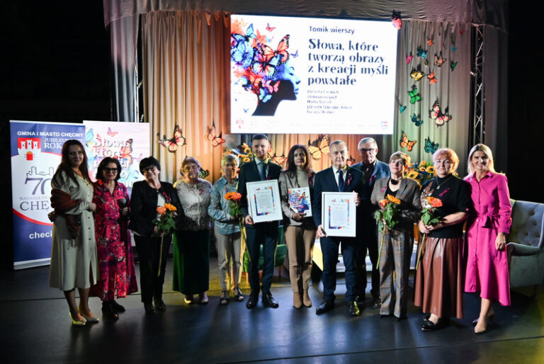 Słowa, które tworzą obrazy. Spotkanie z wyjątkową poezją mieszkanek Gminy i Miasta Chęciny