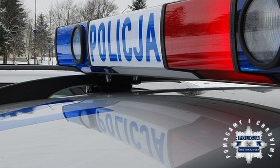 Nie zatrzymał się do policyjnej kontroli, posiada 4 aktywne zakazy kierowania pojazdami