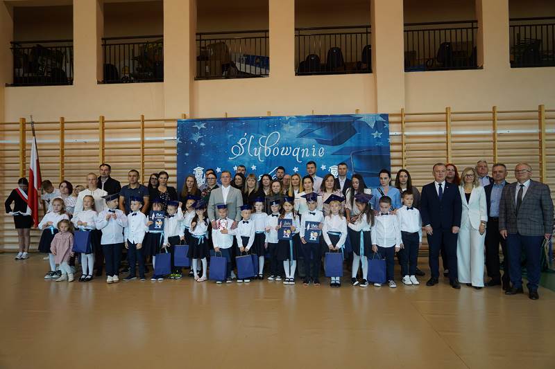Ślubowanie pierwszoklasistów w Wolicy