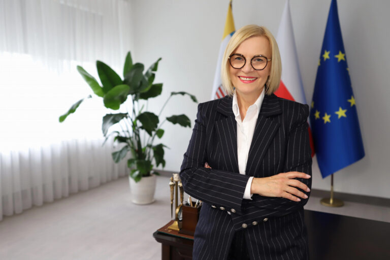 Marszałek Renata Janik rozmawiała w Ministerstwie Funduszy i Polityki Regionalnej o śródokresowym przeglądzie programów regionalnych