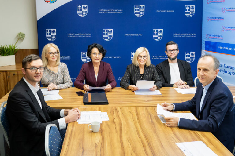 Rekordowe zainteresowanie konkursem „Świętokrzyski Lider Ekonomii Społecznej 2025”. Obrady Kapituły