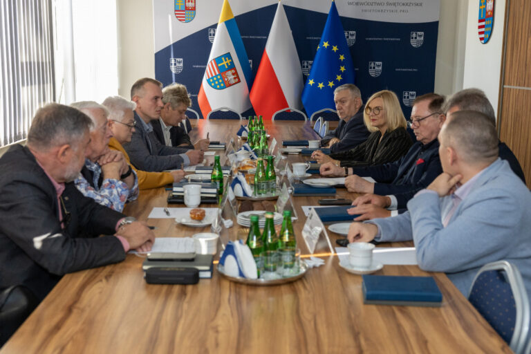 Obradowała Wojewódzka Rada Dialogu Społecznego w Kielcach