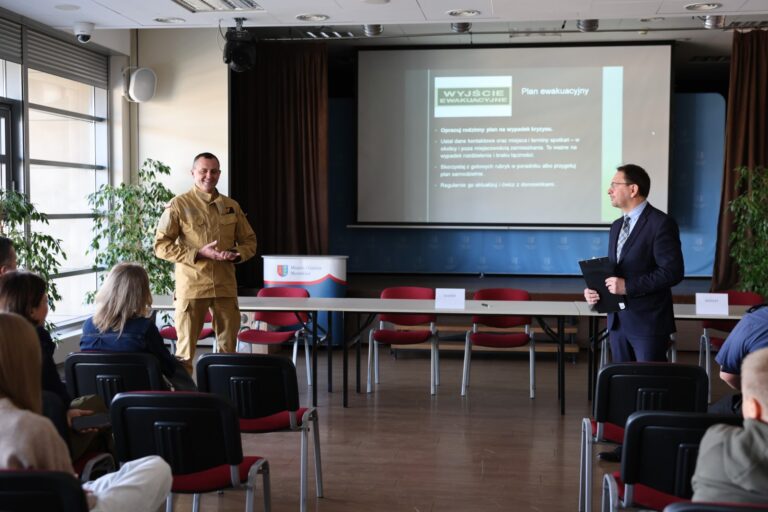 Spotkanie edukacyjne na temat bezpieczeństwa
