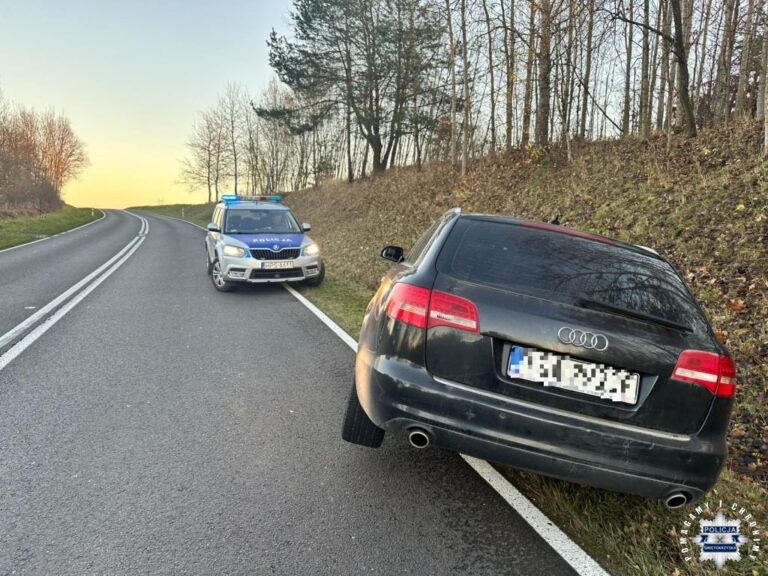 W czasie wolnym od służby uniemożliwili jazdę nietrzeźwemu