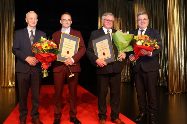 Honorowe tytuły Powiatu Kieleckiego wręczone