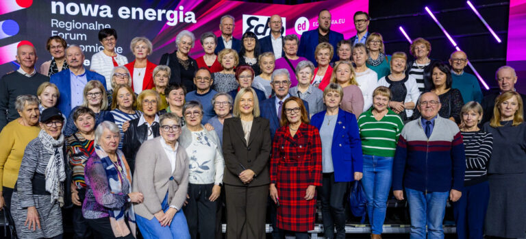 Tradycja w biznesie i przedsiębiorcze kobiety siłą innowacji. Regionalne Forum Ekonomiczne w Kielcach “Nowa Energia 2025”