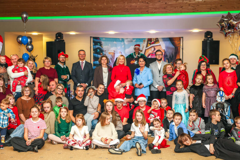 Wyjątkowe- mikołajkowie spotkanie rodzin adopcyjnych i zastępczych